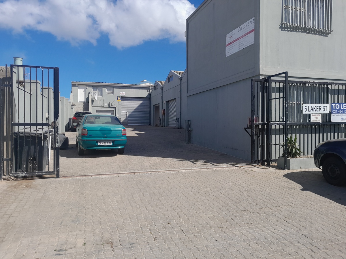 To Let commercial Property for Rent in Broadlands Western Cape